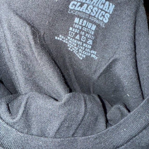 DC Comics Black Graphic T-Shirt - Picture 6 of 6